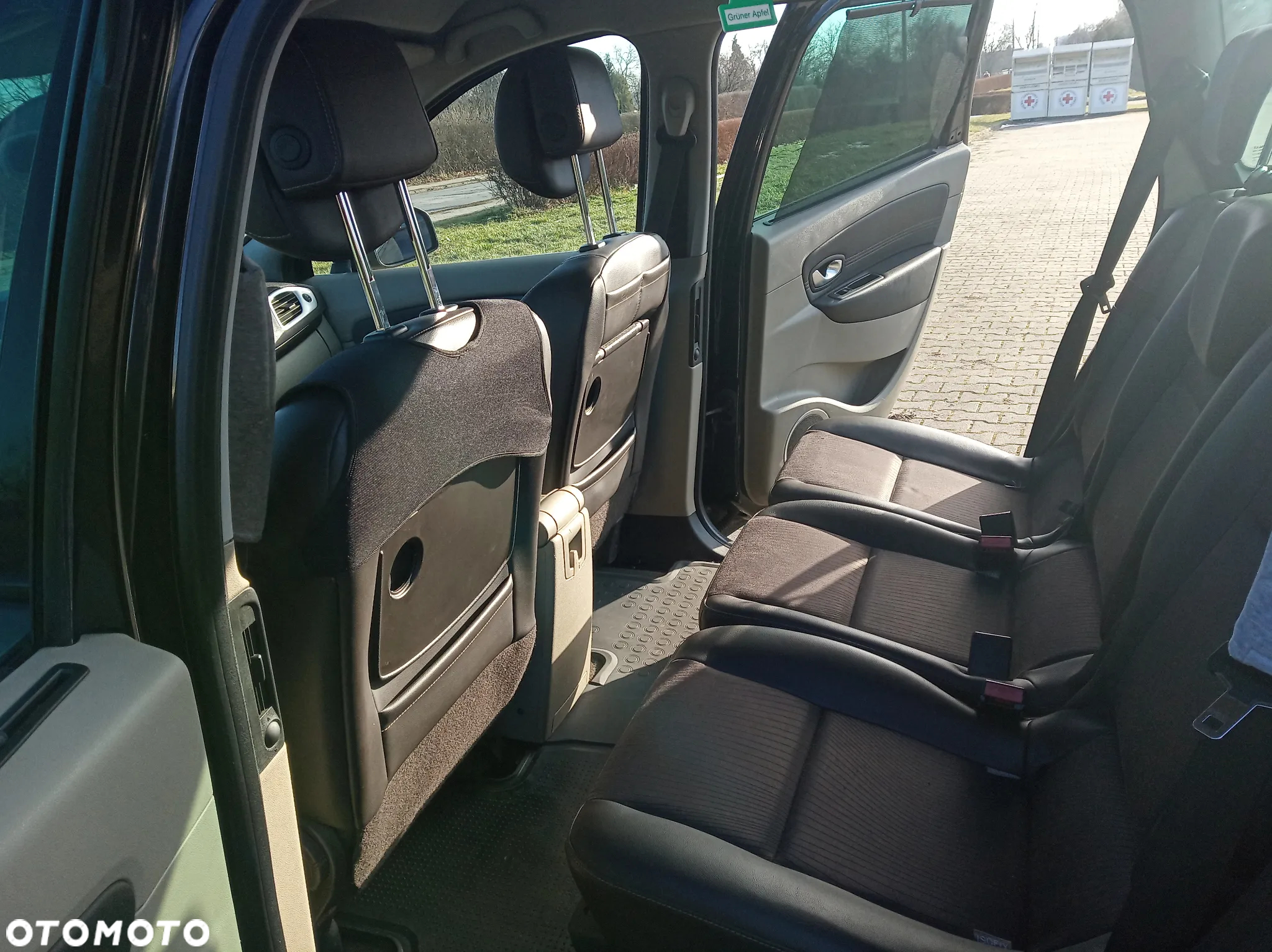 Renault Scenic 1.9 dCi Expression - 22