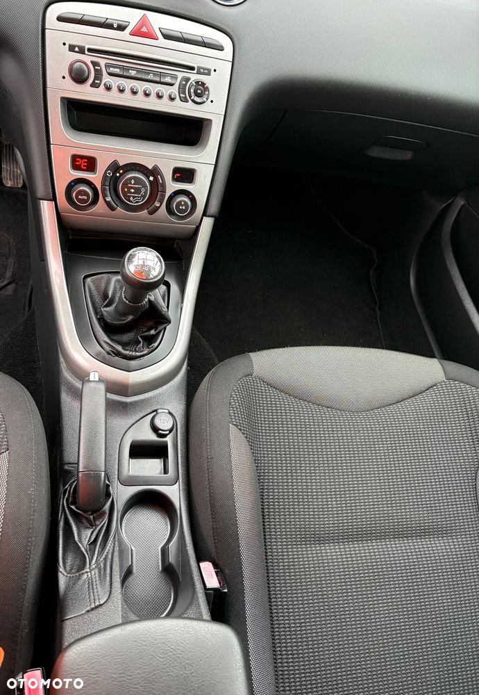 Peugeot 308 HDi FAP 90 Tendance - 32