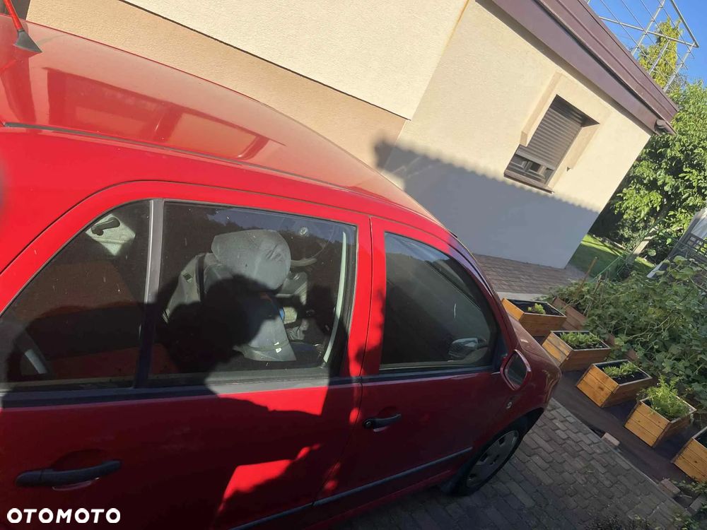 Skoda Fabia 1.4 Fresh+ - 12