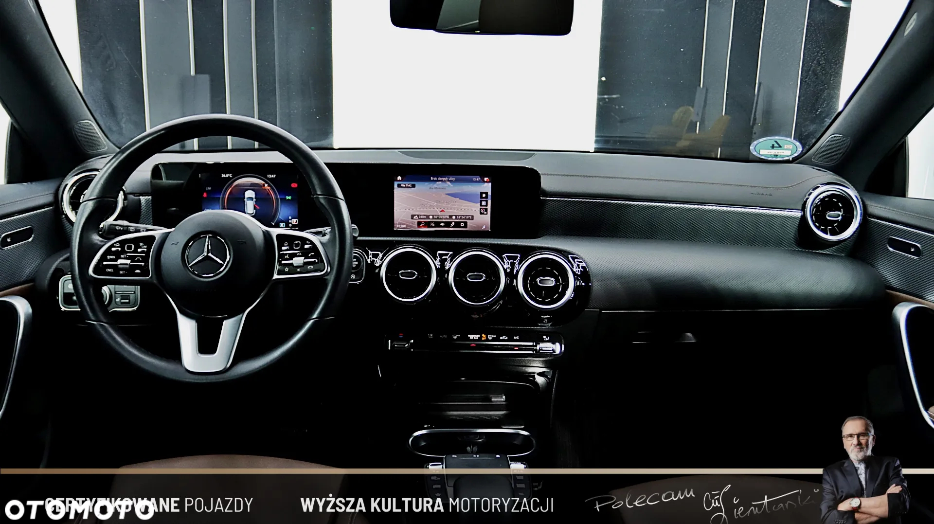 Mercedes-Benz CLA 200 d 8G-DCT - 17