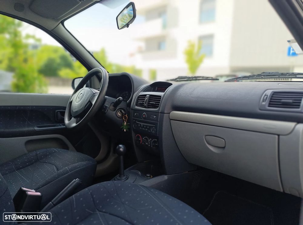 Renault Clio 1.2 16V SE Extreme Quickshift - 17