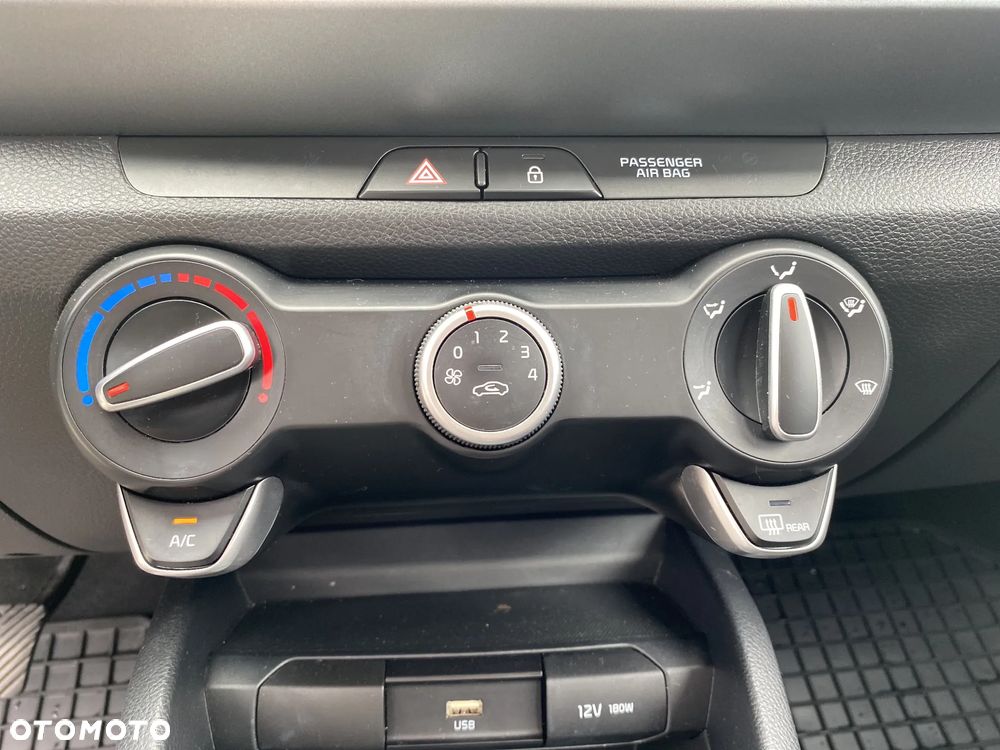 Kia Stonic 1.0 T-GDI M - 24