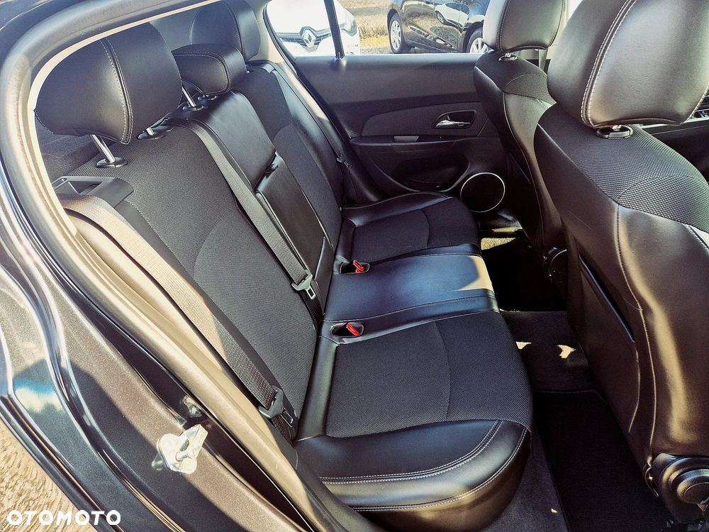 Chevrolet Cruze 1.4T LTZ - 33