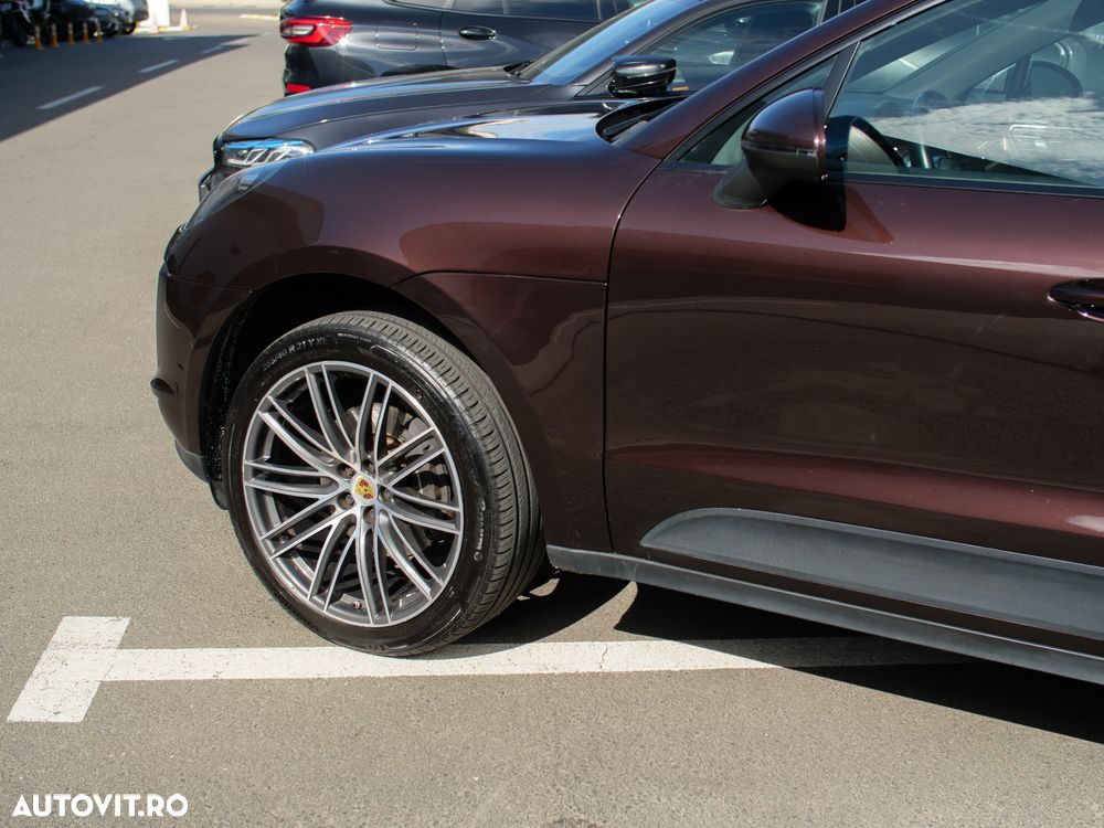 Porsche Macan - 33