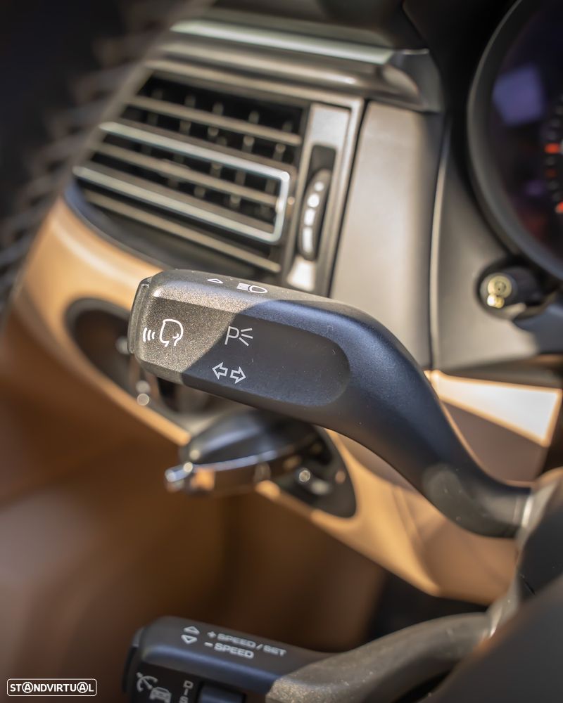 Porsche Macan - 25