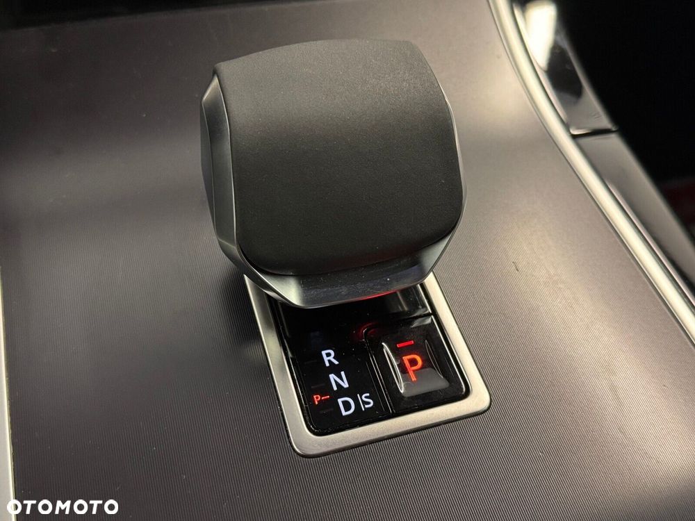 Land Rover Range Rover Evoque - 24