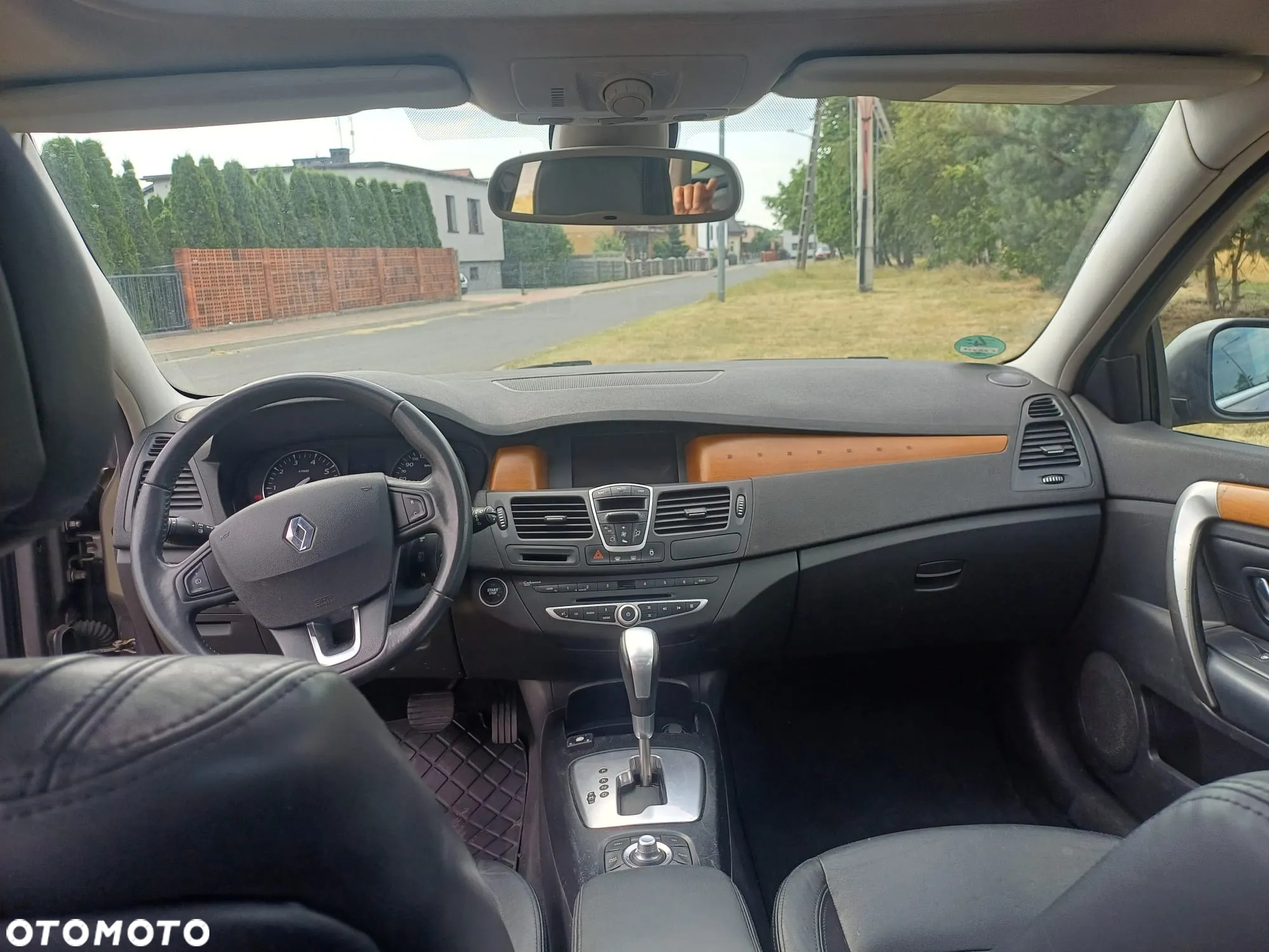 Renault Laguna 2.0T Initiale - 7