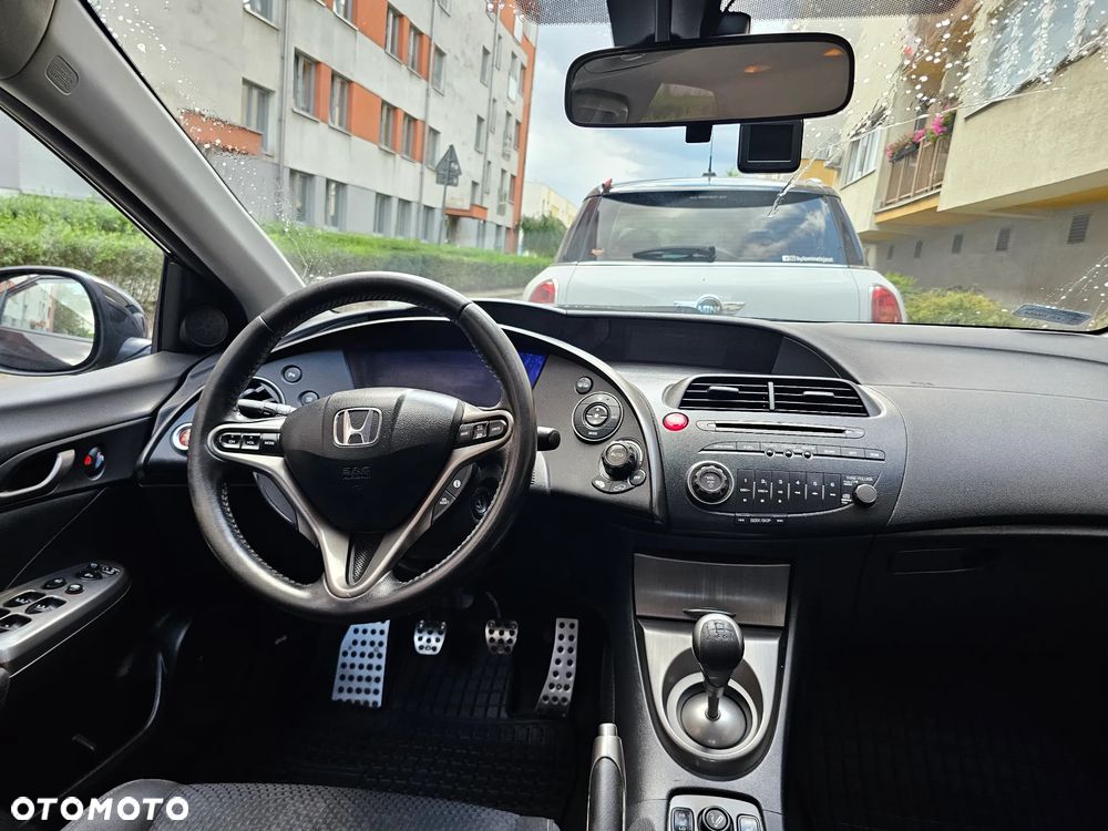 Honda Civic 1.8 Sport - 19