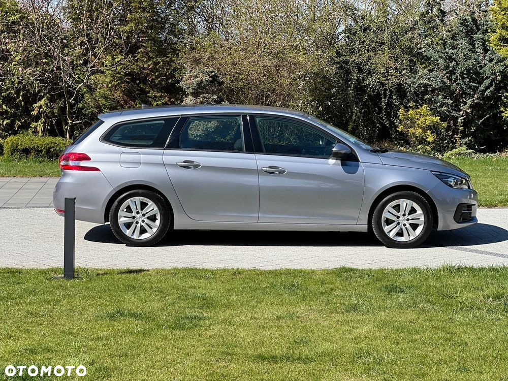 Peugeot 308 1.2 PureTech Business Line S&S - 27