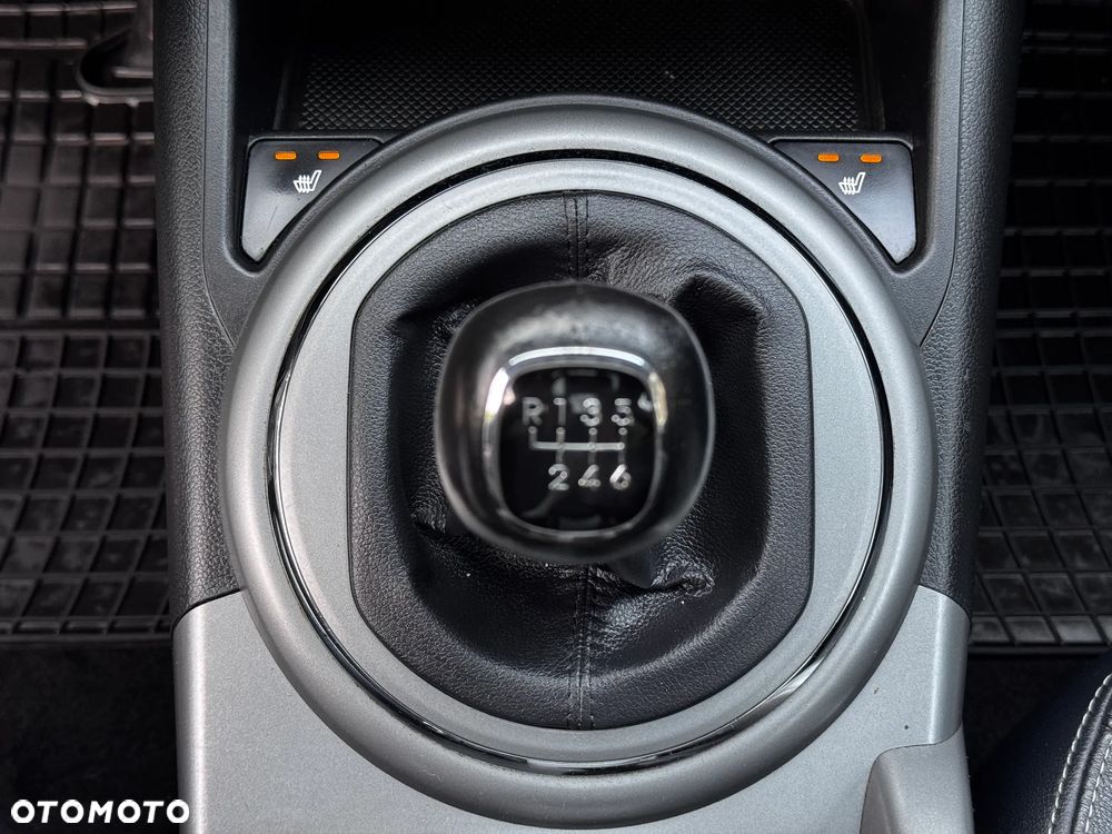 Kia Sportage 1.7 CRDI 2WD Spirit - 13