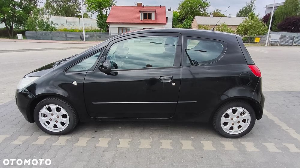 Mitsubishi Colt 1.3 Inform - 2