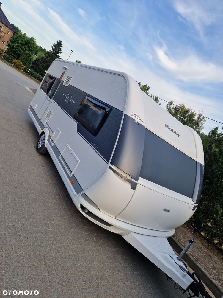 Hobby De Luxe  560 - 22