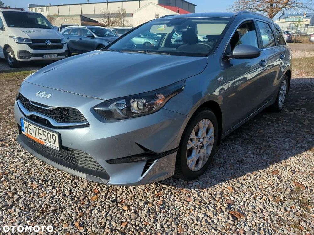 Kia Ceed - 1
