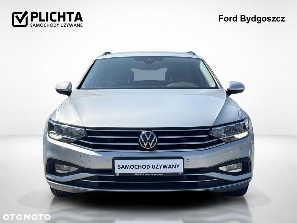 Volkswagen Passat - 9