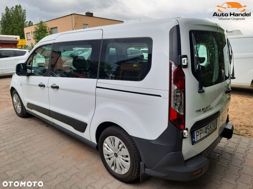 Ford Transit Connect - 9