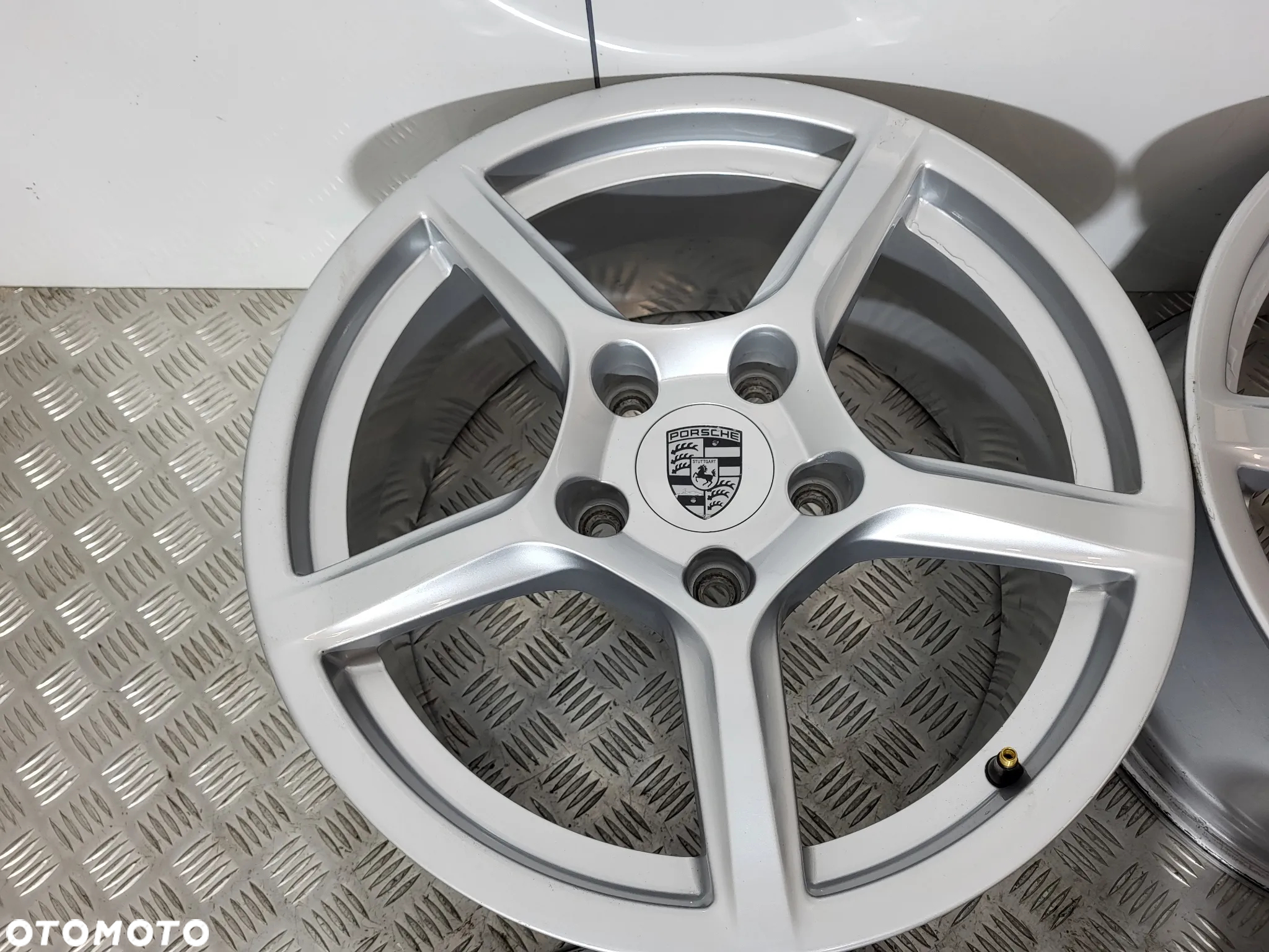 Porsche Boxster IV Felgi Aluminiowe 18 5x130 98136212205 - 5