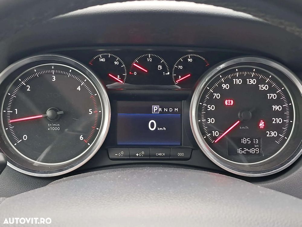 Peugeot 508 2.2 HDI FAP BVA GT - 14