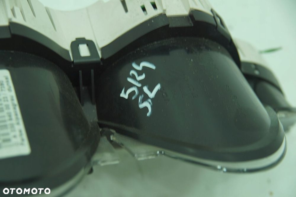 LICZNIK MERCEDES SL500 SL R230 02- UK - 7