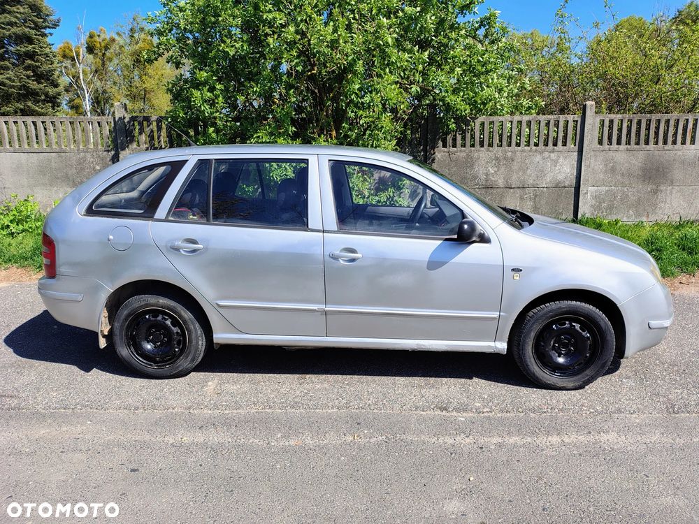 Skoda Fabia - 6