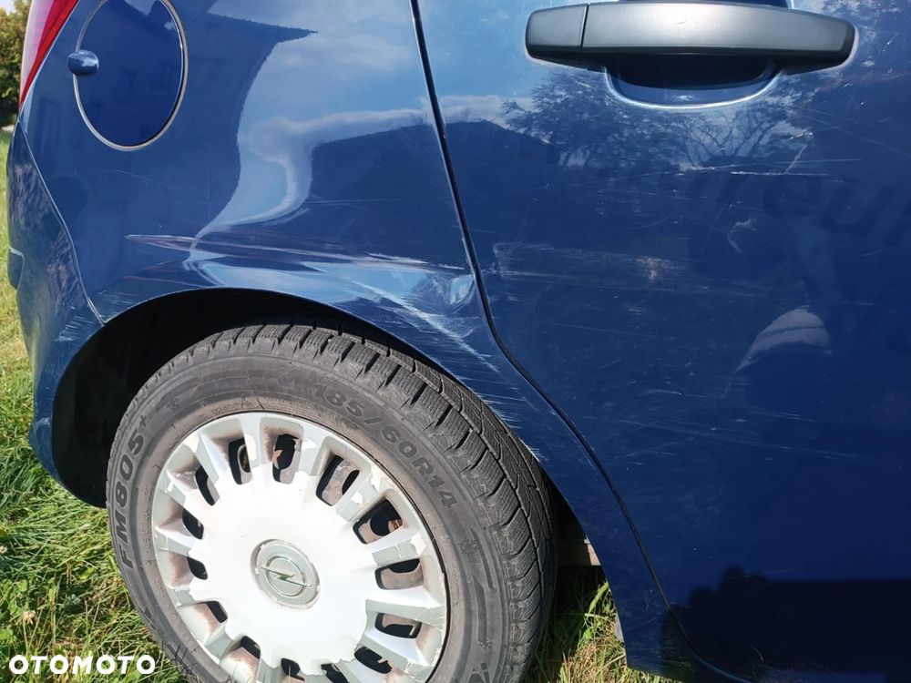 Opel Corsa - 10