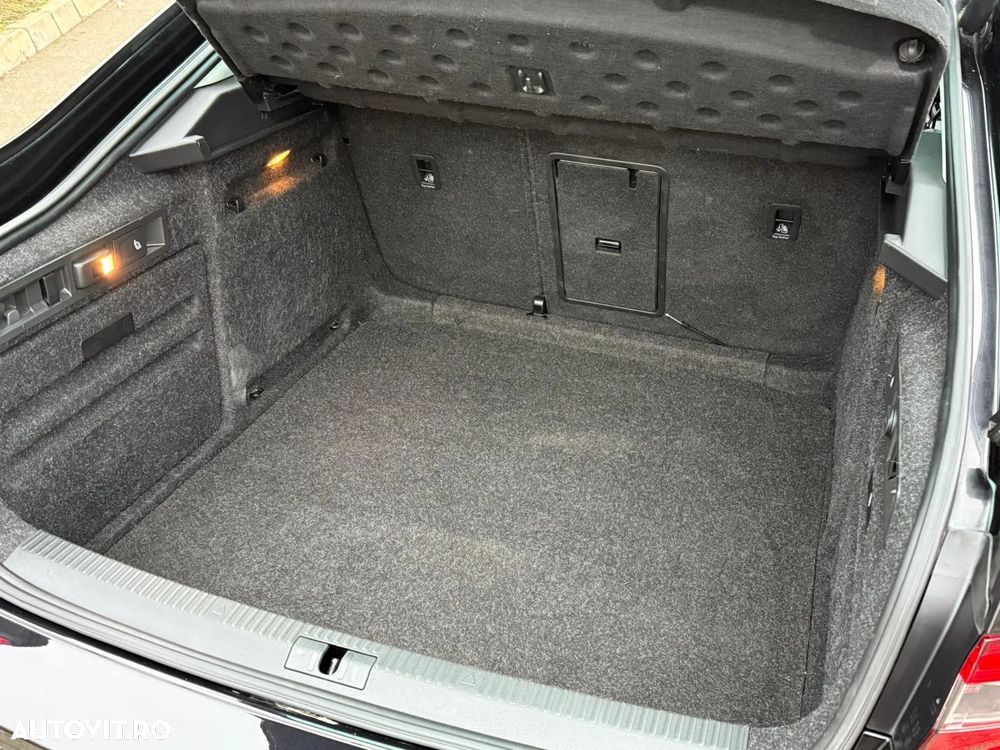 Skoda Superb 2.0 TDI DSG L&K - 8