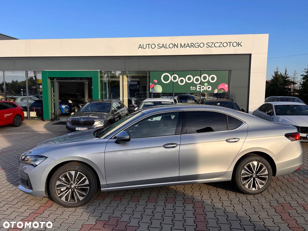 Skoda Superb 2.0 TSI Edition 130 DSG - 2