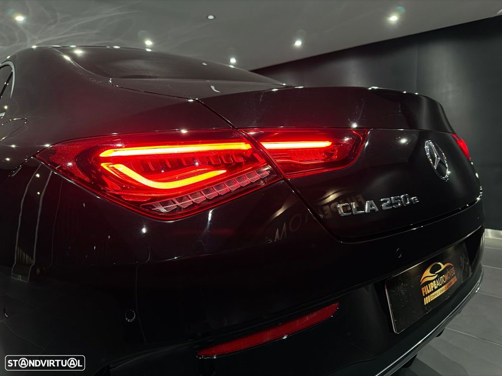 Mercedes-Benz CLA 250 e - 12
