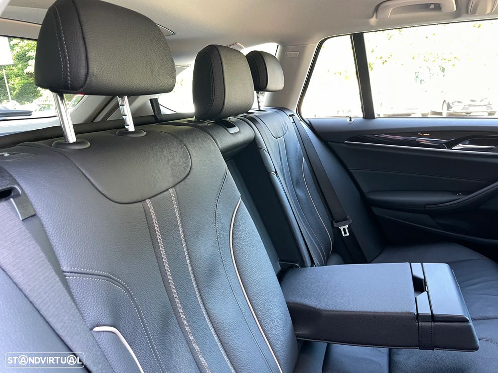 BMW 520 e - 34