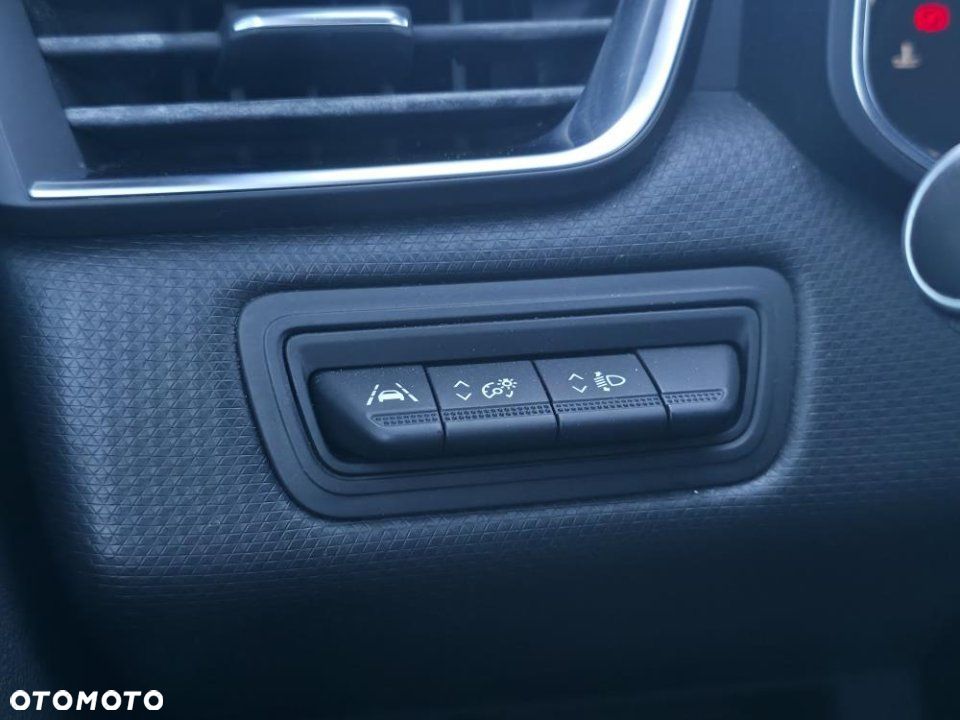 Renault Clio - 10