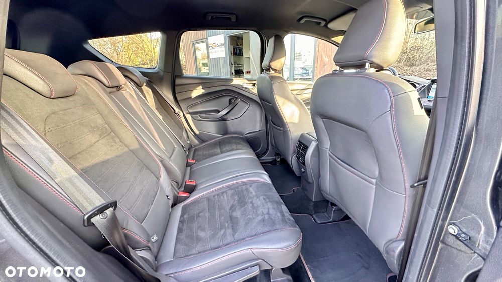 Ford Kuga 2.0 TDCi 4x4 ST-Line - 18