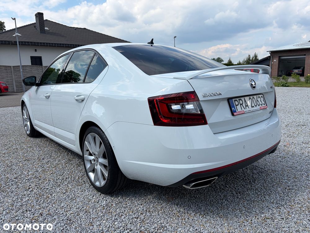 Skoda Octavia 2.0 TSI RS 230 - 6