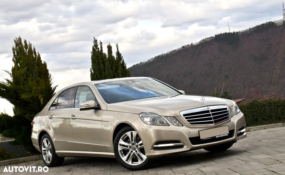 Mercedes-Benz E 220 CDI DPF BlueEFFICIENCY Automatik Avantgarde - 3