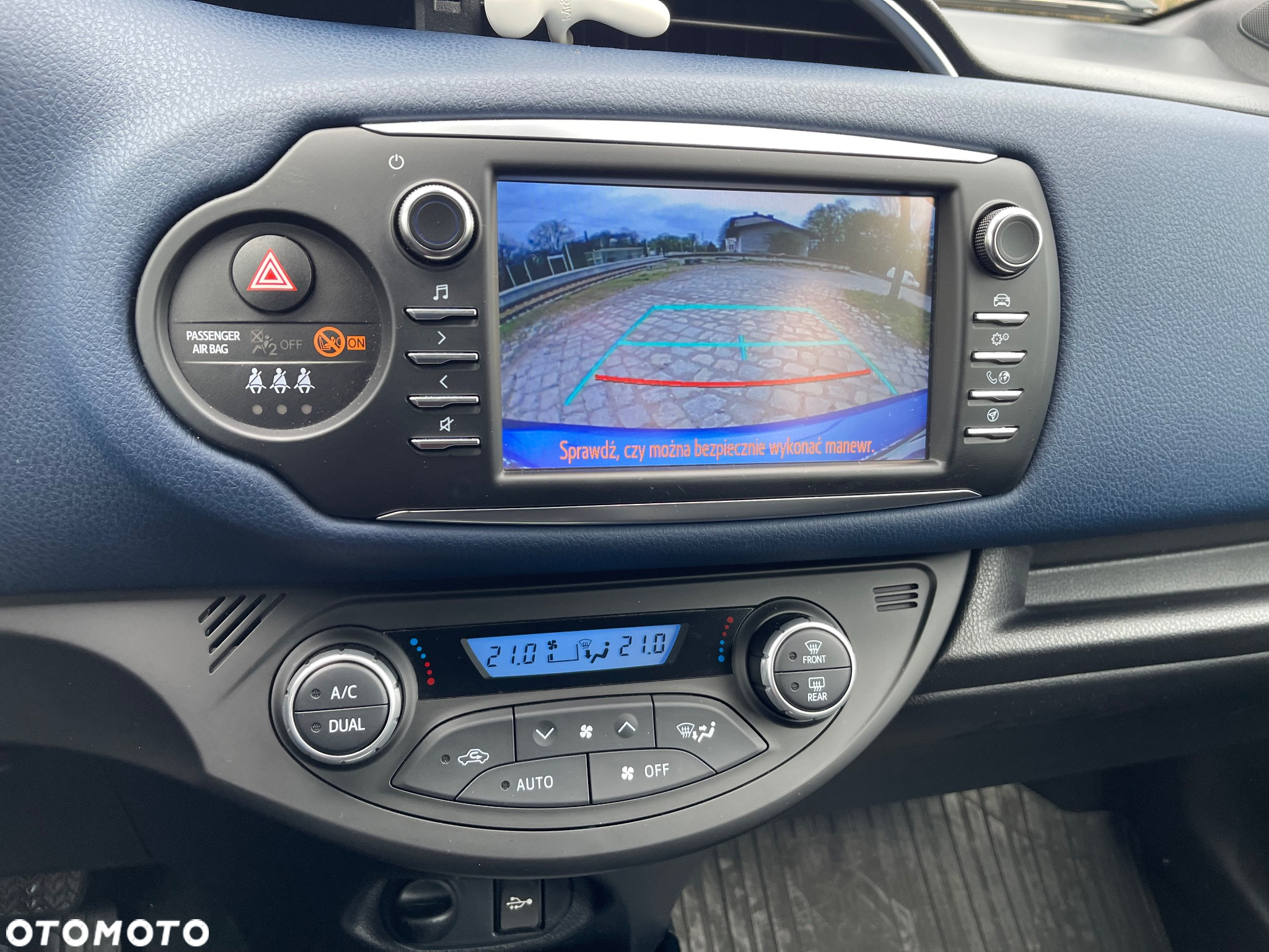 Toyota Yaris 1.5 Selection CVT - 21