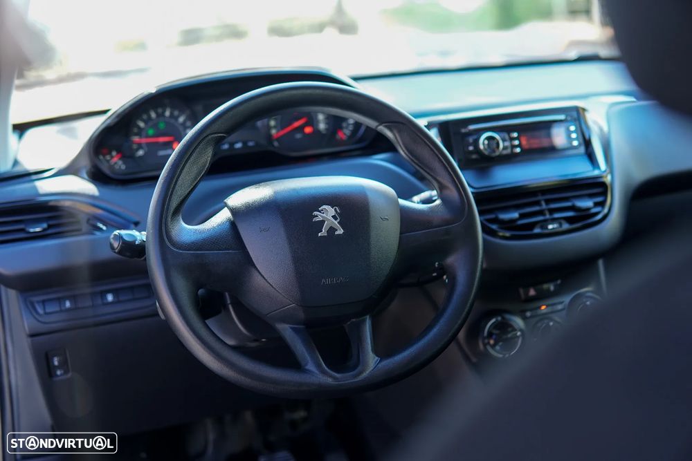 Peugeot 208 1.2 PureTech Style - 39