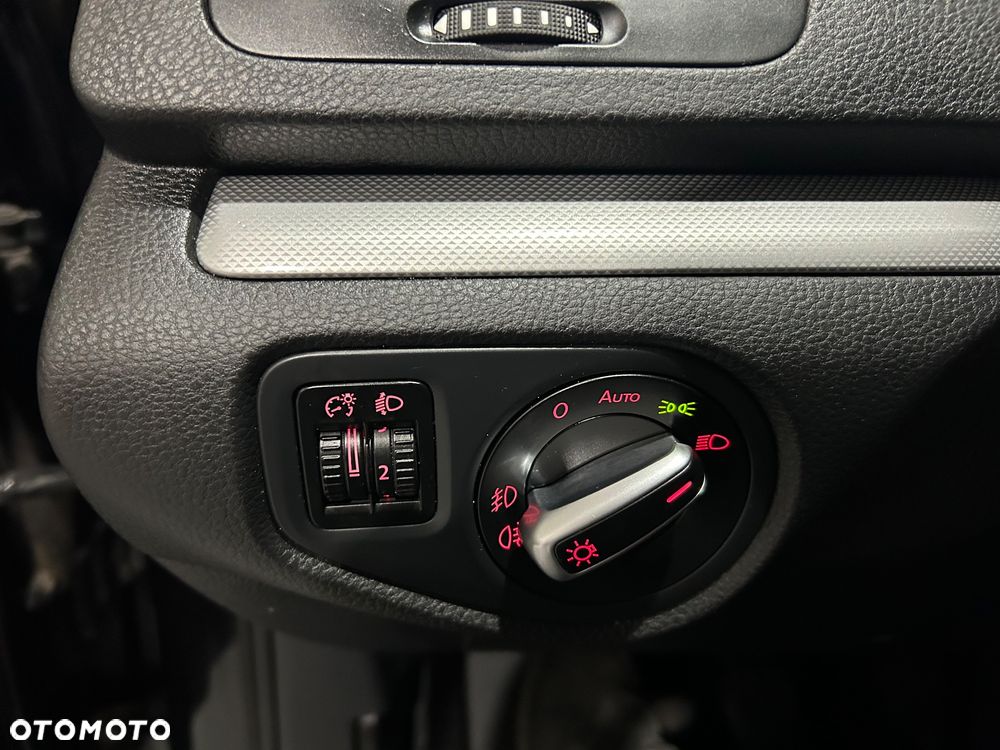 Volkswagen Sharan 2.0 TDI BlueMotion Technology Highline - 37