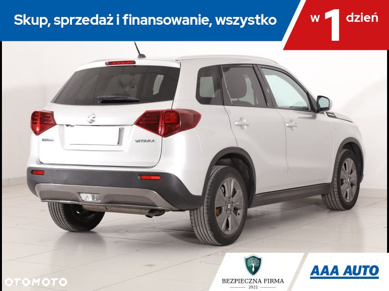 Suzuki Vitara - 6