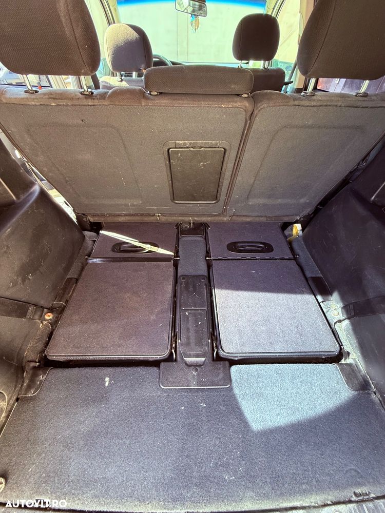 Opel Zafira 1.6 Cosmo - 5