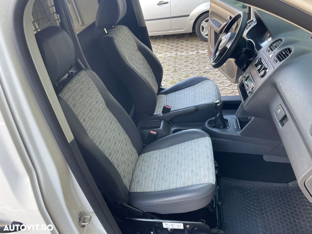 Volkswagen Caddy - 18