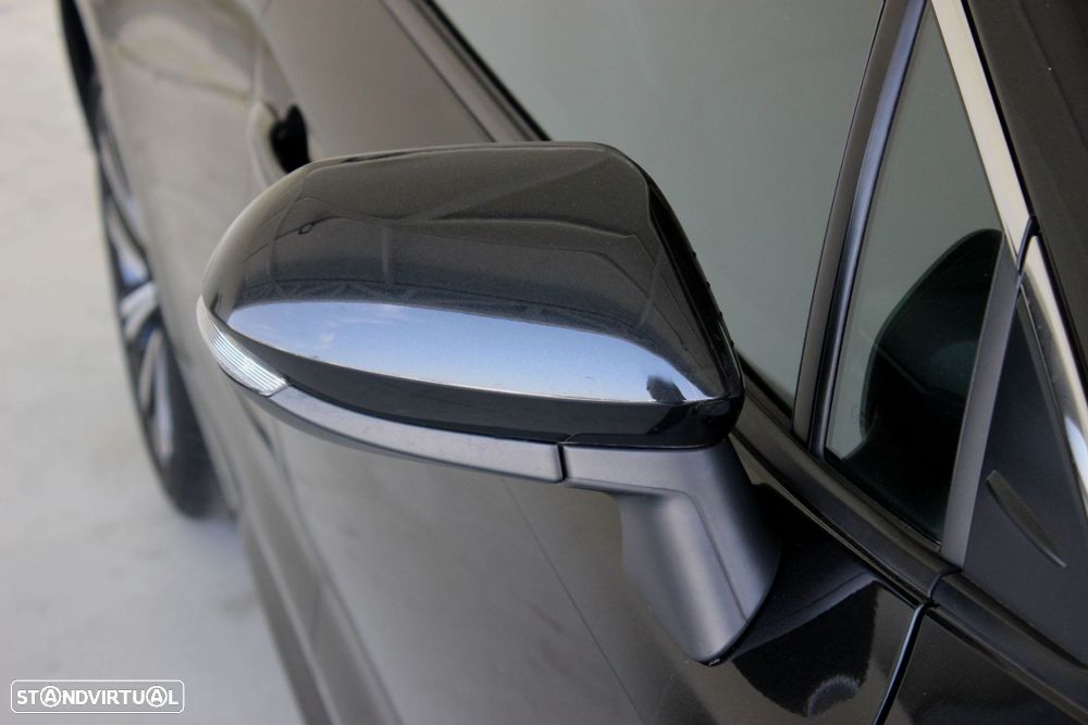 Toyota Corolla 1.8 Hybrid Comfort+P.Sport - 4