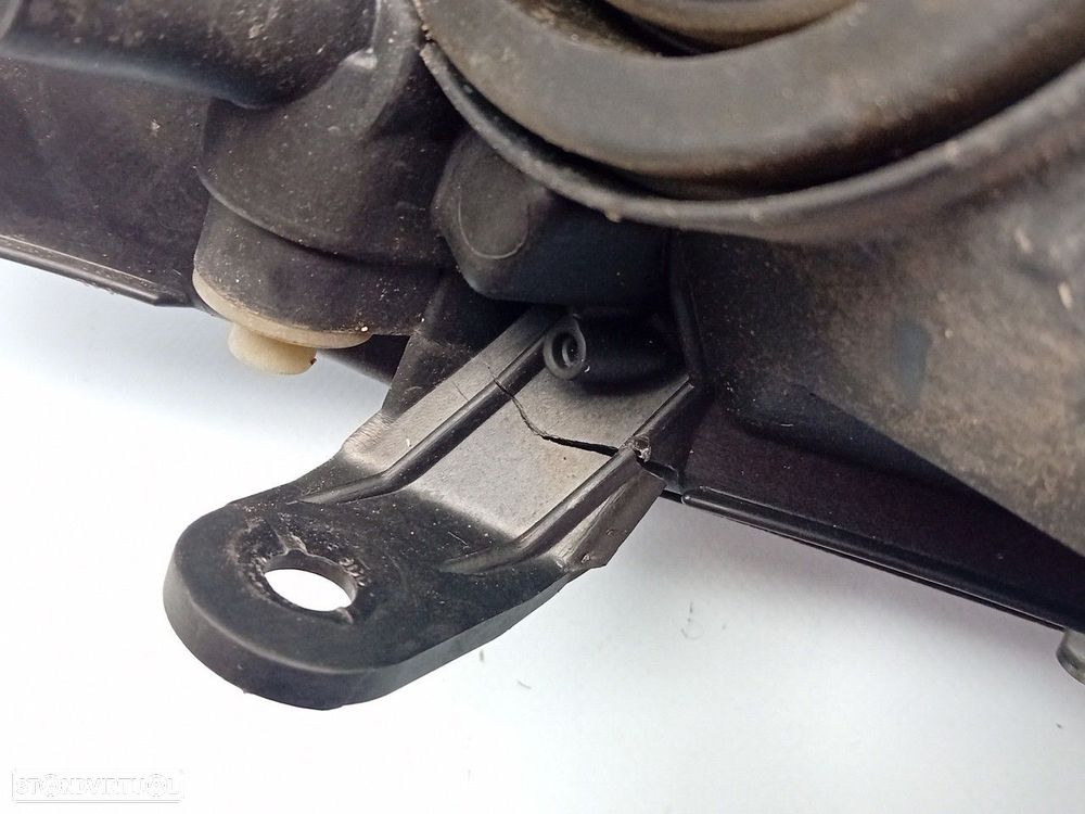 Ótica / farol direita OPEL Zafira A (F75_) - 3