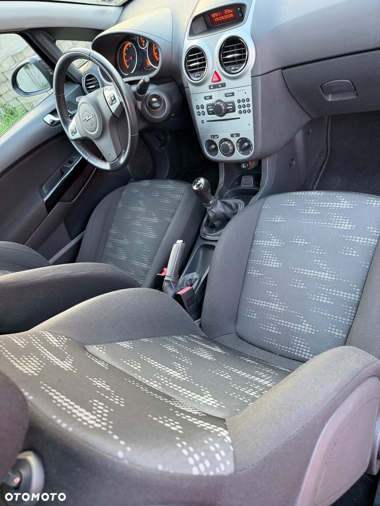 Opel Corsa - 7