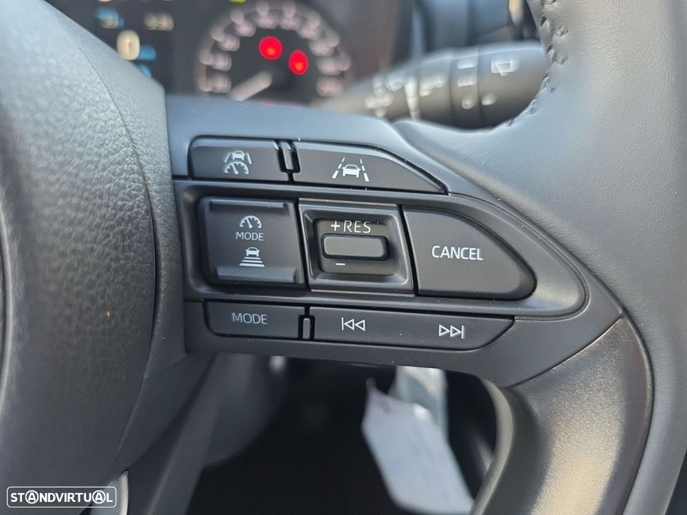 Toyota Yaris - 2