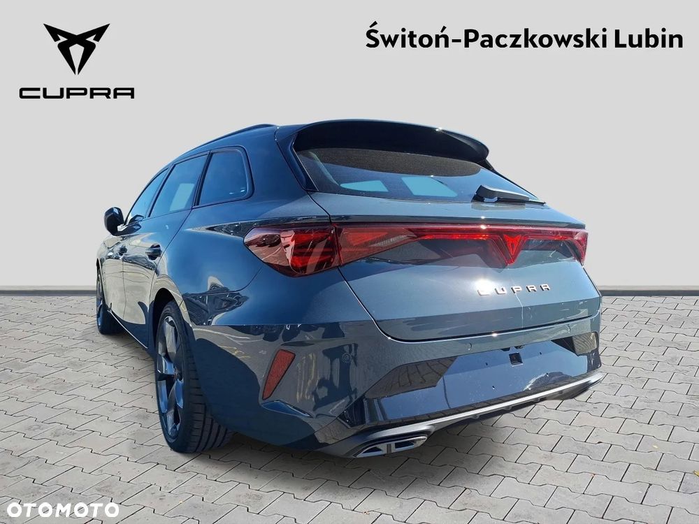 Cupra Leon Sportstourer - 3