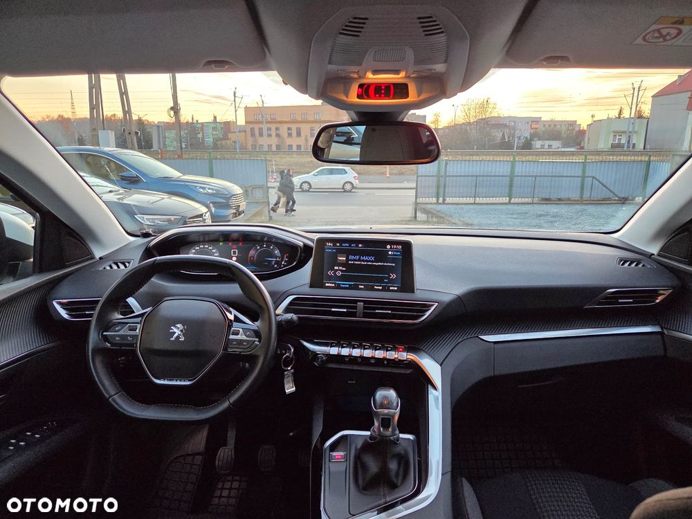 Peugeot 3008 1.2 PureTech Active Pack S&S - 12