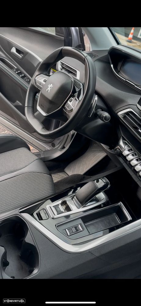 Peugeot 3008 1.6 Hybrid4 Allure Pack e-EAT8 - 13