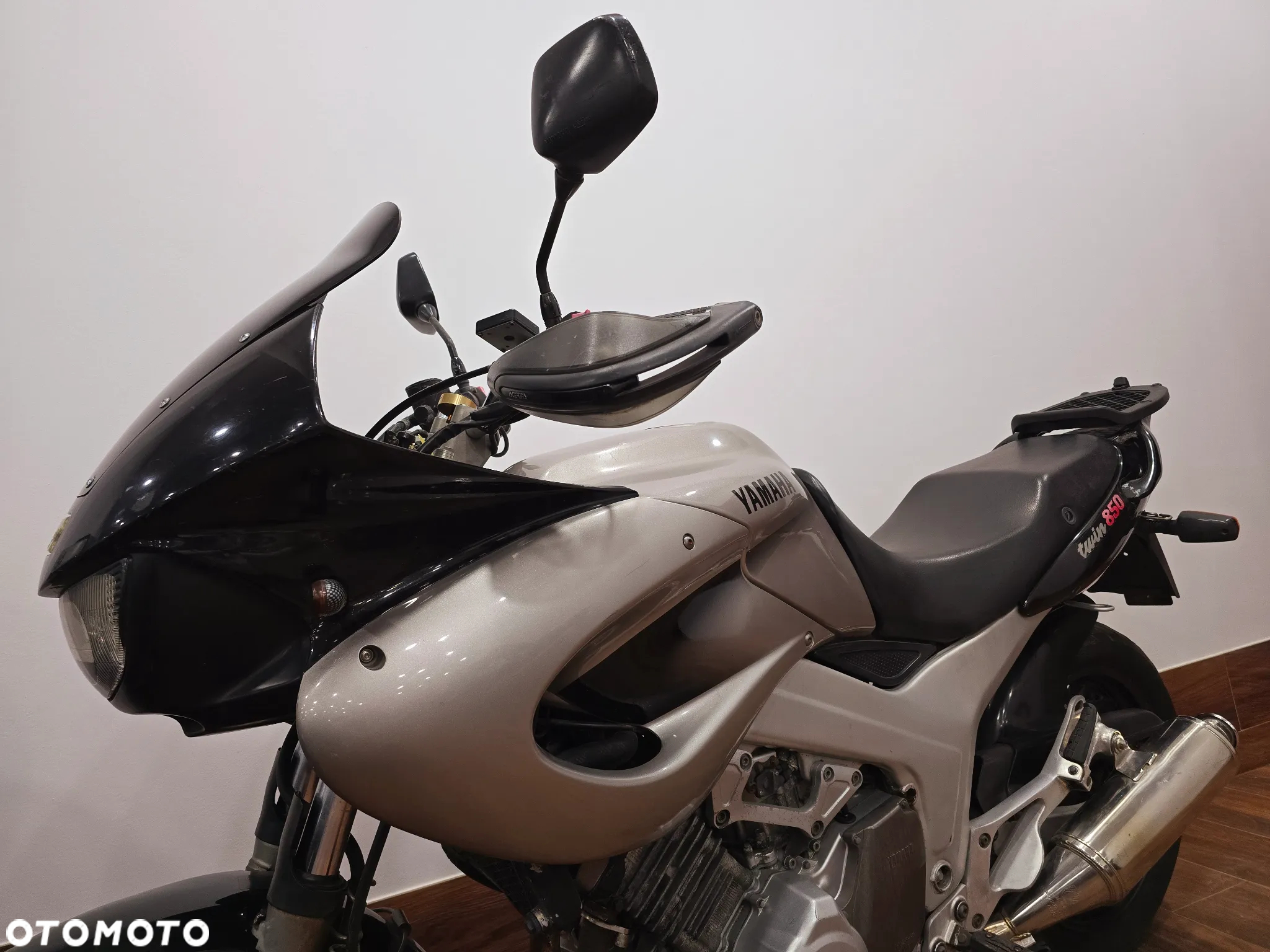 Yamaha TDM - 25