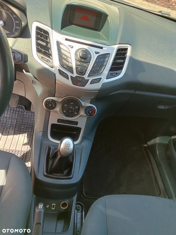 Ford Fiesta - 14