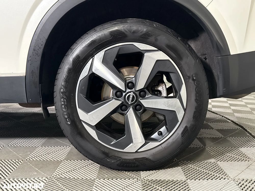 Nissan Qashqai - 14