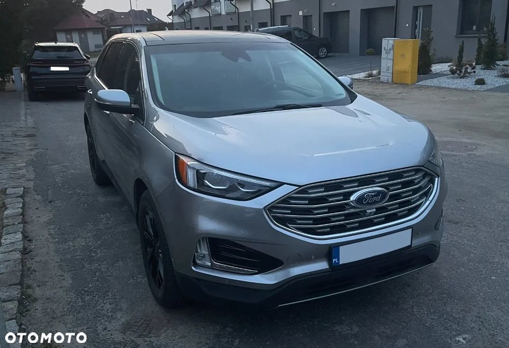 Ford Edge - 5