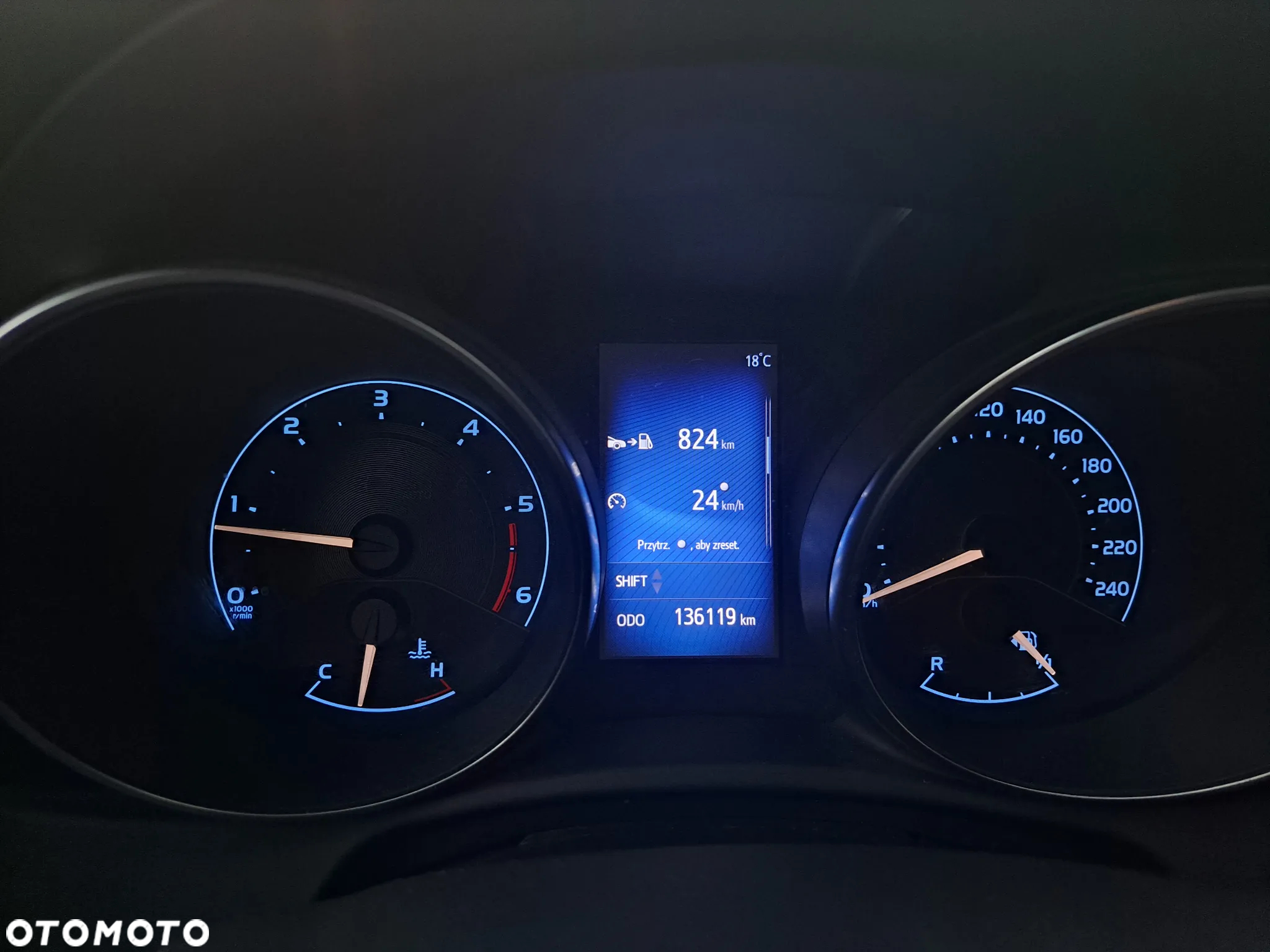 Toyota Auris - 17
